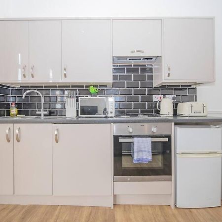 Flash Sales Offer - Any Week Day No Minimum Night Restrictions Central Hove 1 Bedroom Flat Bn38Bru02 外观 照片