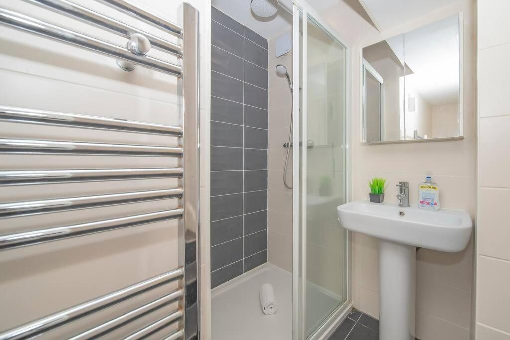 Flash Sales Offer - Any Week Day No Minimum Night Restrictions Central Hove 1 Bedroom Flat Bn38Bru02 外观 照片