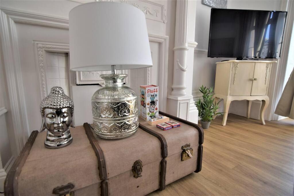 Flash Sales Offer - Any Week Day No Minimum Night Restrictions Central Hove 1 Bedroom Flat Bn38Bru02 外观 照片